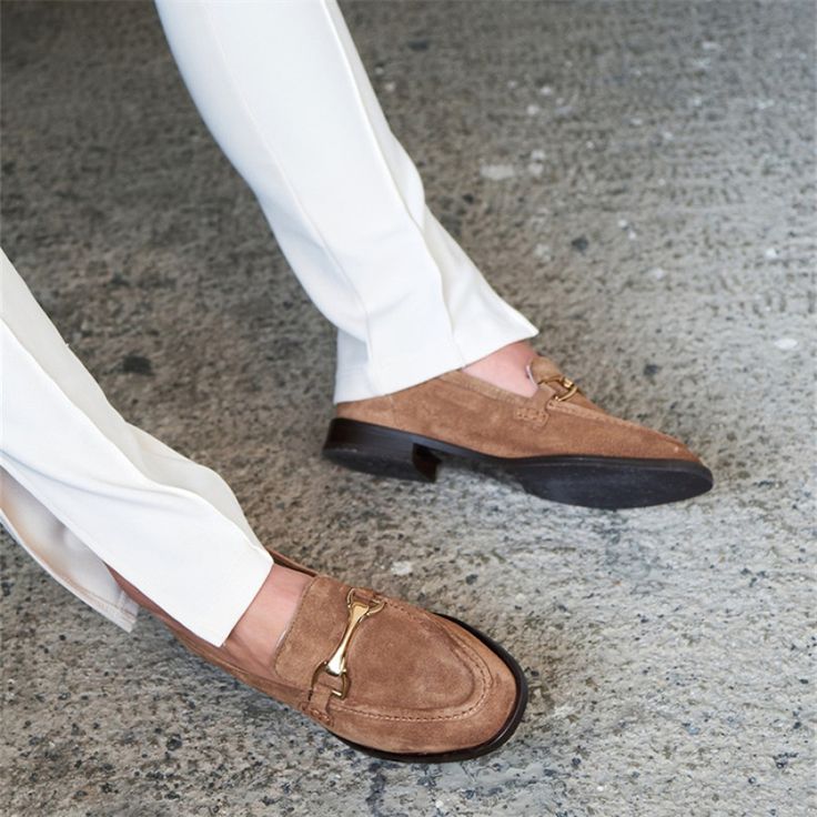SHOWHOW Womens Fashion Square Toe Low Cut Buckle Loafer Flats SHOWHOW Womens Fashion Square Toe Low Cut Buckle Loafer Flats