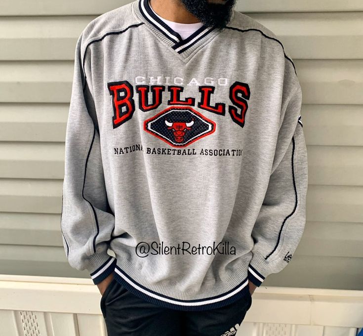 Vintage Lee Chicago Bulls Nba Sweatshirt Chicago Bulls Sweatshirt Sweatshirts Chicago Bulls Outfit