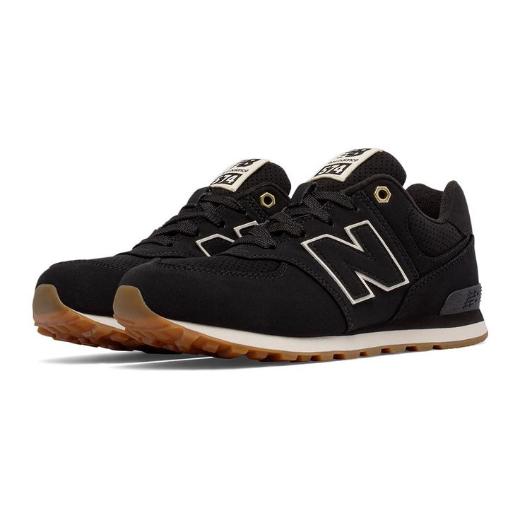 Shop the kids\u0027 collection on new balance. Discover a variety of trainers, accessories and team jerseys.