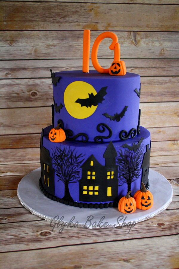 Halloween theme birthday cake 6" round over 8" round; handcut spooky houses, baโฆ Halloween