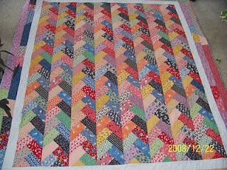 more scrap quilt pattern ideas quilting pinterest christmas quilt ideas