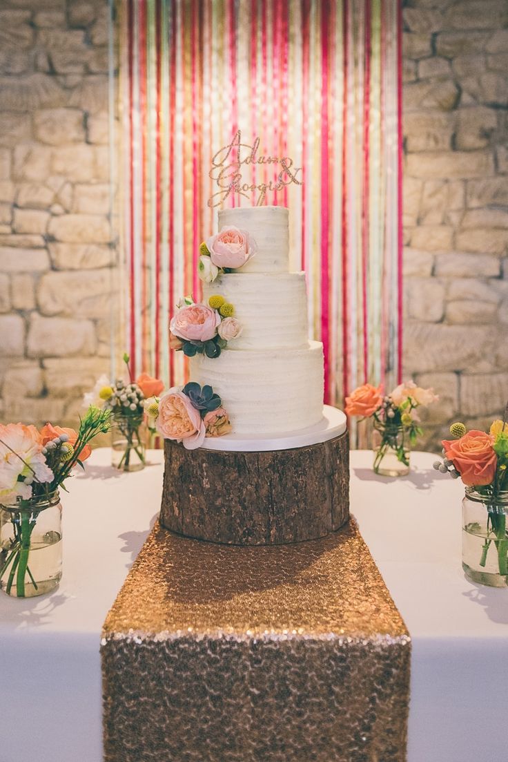 Eclectic Colour Pop Barn Wedding Eclectic Colour Pop Barn Wedding