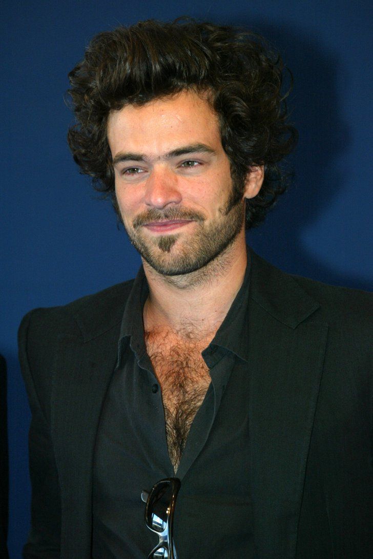 popsugar uk romain duris romain c l brit fran aises popsugar uk romain duris romain c l brit fran aises