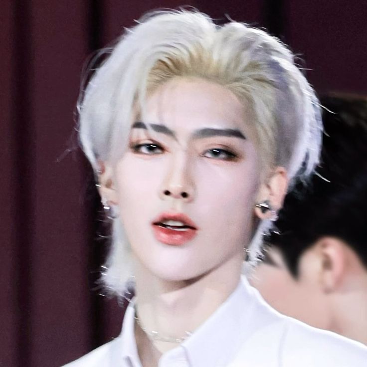Pin by 开心果 on Ricky minaj in 2024 | Young and rich, Hot korean guys