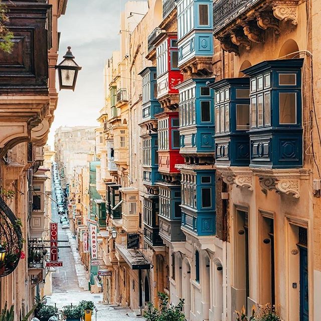 バレッタ マルタ共和国 マルタ共和国 ヨーロッパ 街並み 海外 写真 バレッタ マルタ共和国 マルタ共和国 ヨーロッパ 街並み 海外 写真