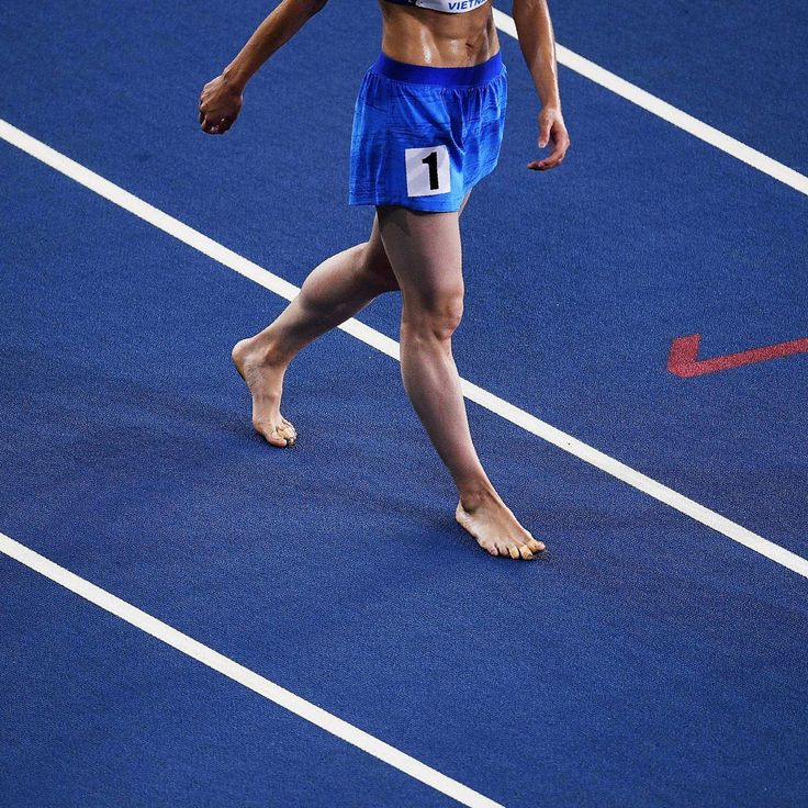 The Best Athlete's Foot Treatments, According to Podiatrists and