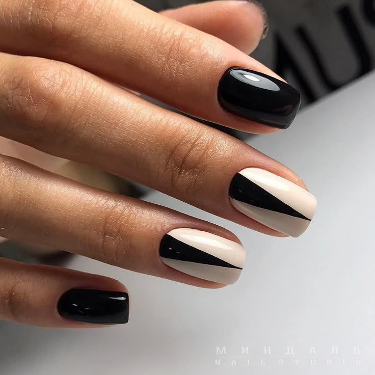 286.3k Followers, 209 Following, 10.7k Posts - See Instagram photos and videos from Маникюр / Ногти / Мастера (@nail_art_club_)