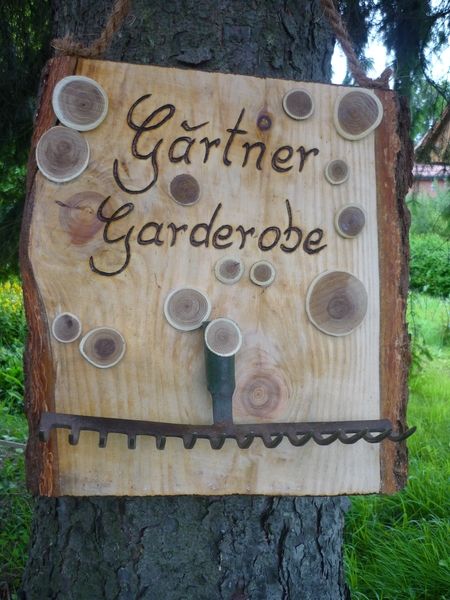 Gärtner-Garderobe von Holz- Kreativ auf DaWanda.com