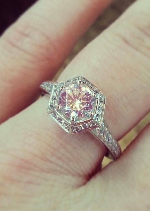 How To Buy An Engagement Ring