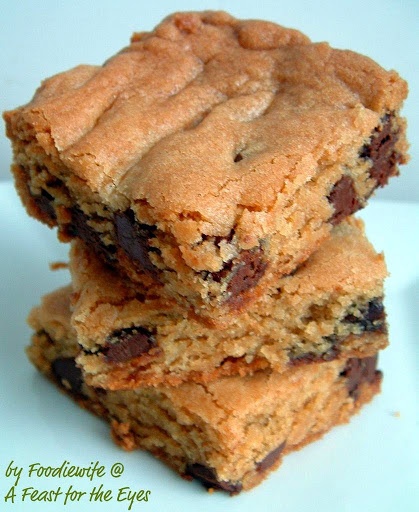 Thick Chewy Chocolate Chip Cookie Bars Thick Chewy Chocolate Chip Cookie Bars