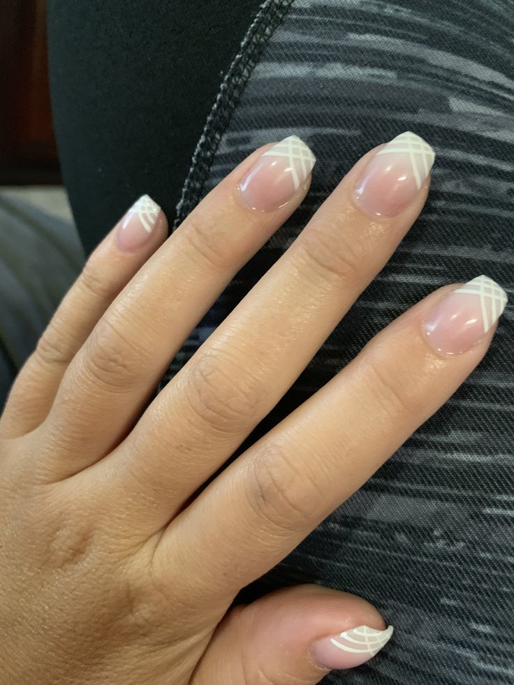 Hombre white lines nail art Lines nail art, Lines on