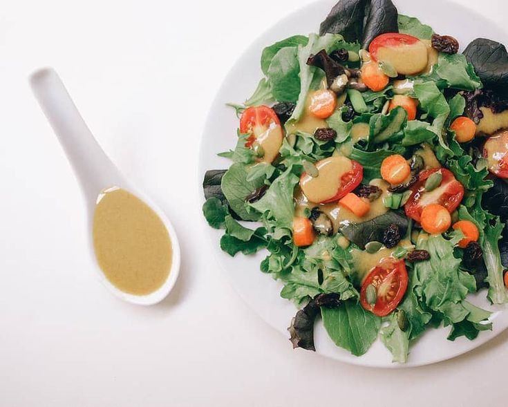 Single serving homemade salad dressing