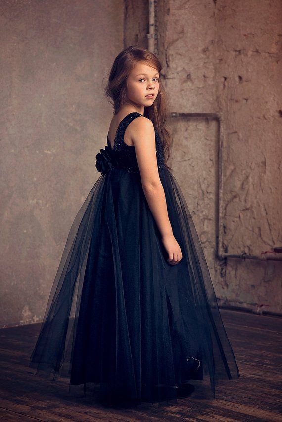flower-girl-black-dress-vegeta-bulma-sex-scene