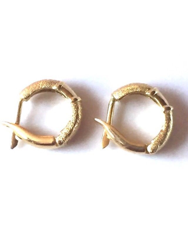 18k Gold Solid Earrings Bamboo Design 2 Grams Huggies Ebay 18k Gold Solid Earrings Bamboo Design 2 Grams Huggies Ebay Modenese On Pinterest Hoop And