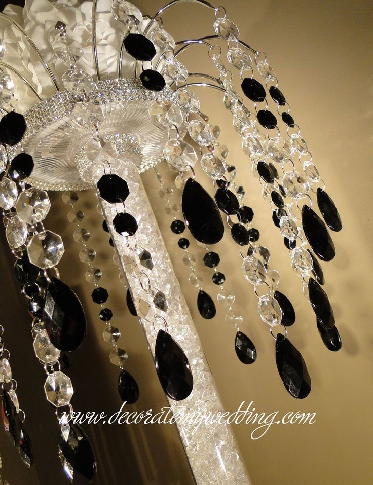 This black and white centerpiece is a made with a combination of both