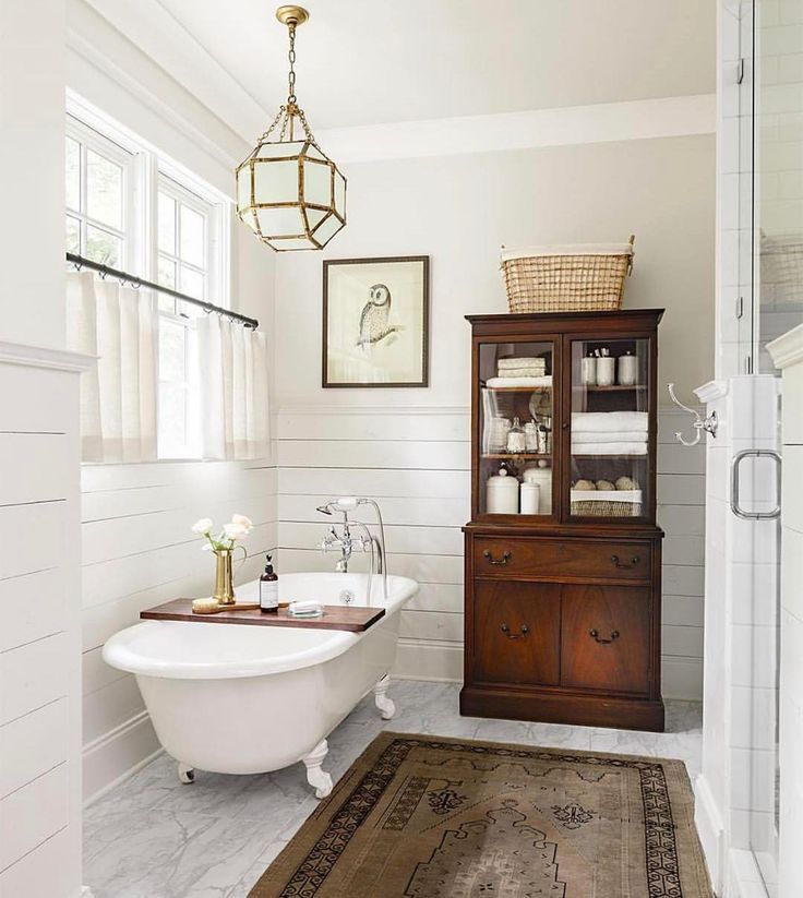 Best 25 Classic bathroom ideas on Pinterest Best 25 Classic bathroom ideas on Pinterest