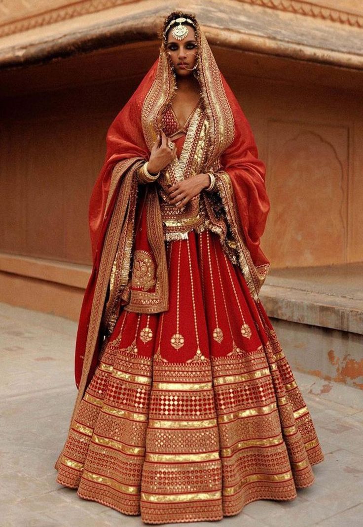 Sabyasachi Lehenga Price How Much Does A Sabyasachi Lehenga Cost sabyasachi-lehenga-price-how-much-does-a-sabyasachi-lehenga-cost