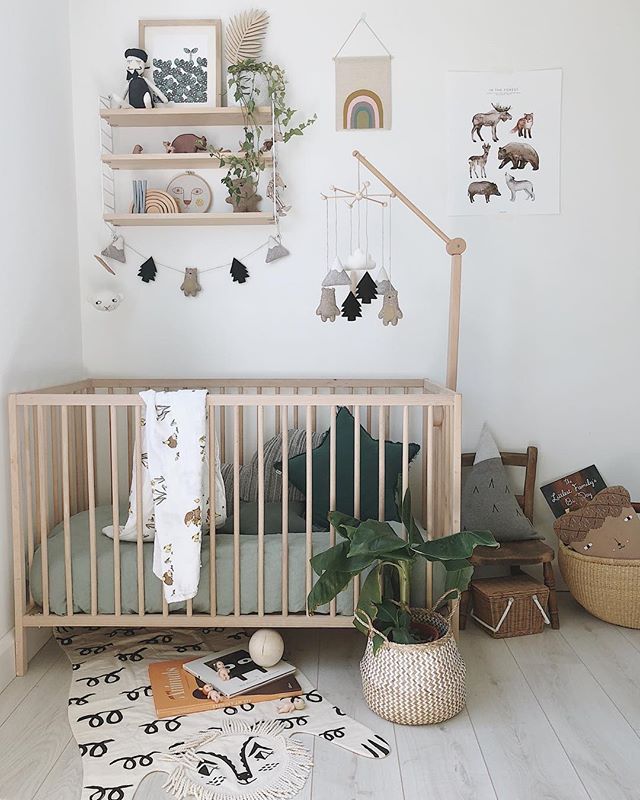 Green bedrooms are one of the newest trends for kids’ rooms. Check out this ne...