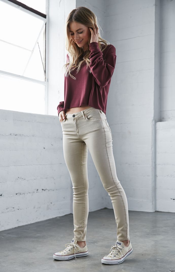 fishnet sex stocking teens in skinny jeans