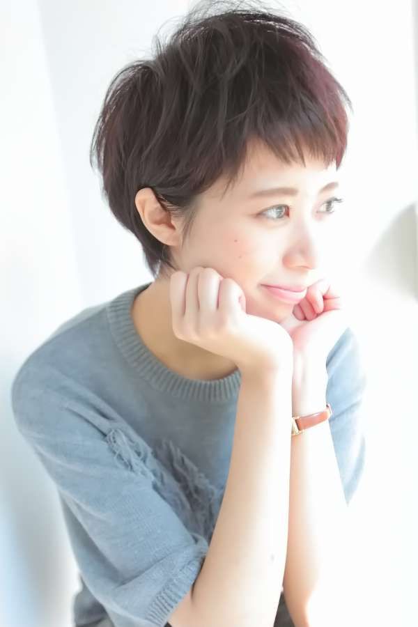 フェザーボブの髪型 - StylistD | フェザーボブ, 美髪, 髪型 ボブ
