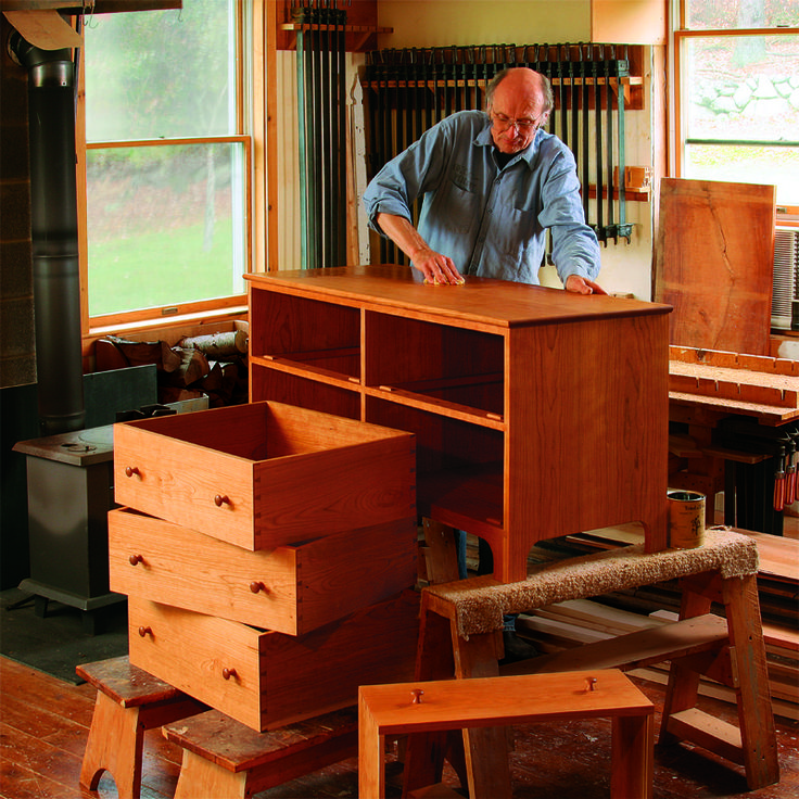 Be sure to download the free woodworking plan for this