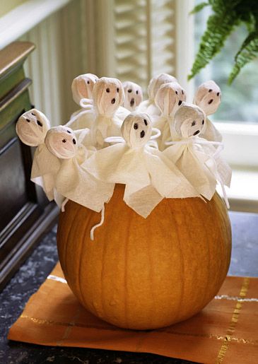 a pumpkin lollipops tissues and pipe cleaners cool easy make for halloween diy ghost decorationpipe