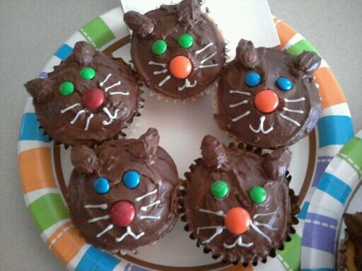 Easy kitty cat cupcakes recipes Easy kitty cat cupcakes recipes