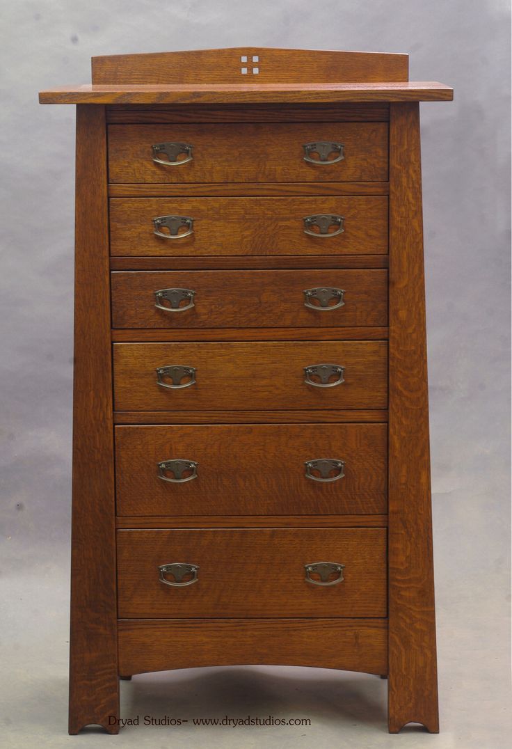 Mackintosh dresser- bureau- chest of drawers in a classic ... Mackintosh dresser- bureau- chest of drawers in a classic ...