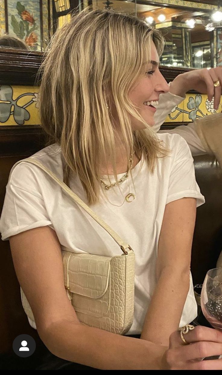 Pin By Iconos Alta Costura On Camille Verano Aesthetic Hair Camille Charriere Style