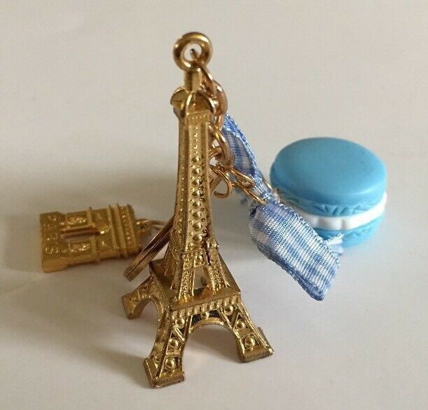 Eiffel Tower and Arc de Triomphe Paris France Metal Keyring Eiffel Tower and Arc de Triomphe Paris France Metal Keyring