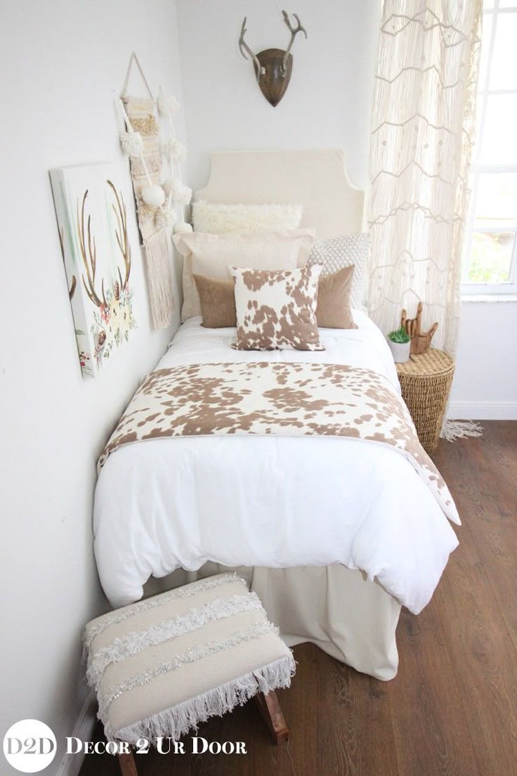 Best Dorm Bedding Sets Ideas Only On Pinterest Dorm Room - Chic Boho Dorm Room Bedding With A Rustic Flair Tan Cowhide Designer Dorm Beddingset best dorm bedding sets ideas only on pinterest dorm room - chic boho dorm room bedding with a rustic flair tan cowhide designer dorm beddingset