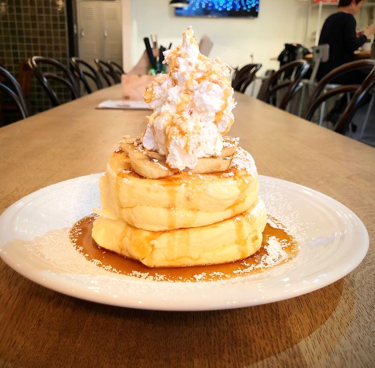 連休は堀江で特別なパンケーキ食べませんか それもパンケーキブームが起きる前から存在する 元祖ぷるふわパンケーキ 先日取材させて頂いた 居心地良すぎるカフェレストラン キャプテンクック さんより Ma0chika プロフィールページのurlにてご紹介中 連休は堀江で特別なパンケーキ食べませんか それもパンケーキブームが起きる前から存在する 元祖ぷるふわパンケーキ 先日取材させて頂いた 居心地良すぎるカフェレストラン キャプテンクック さんより Ma0chika プロフィールページのurlにてご紹介中