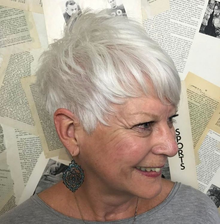 Feathered Pixie for Thin Hair Womens haircuts, Cool hairstyles, Hairstyles for thin hair
