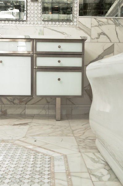 23 Best Artistic Tile Images On Pinterest Cleveland Charleston Mirror Collection Arpell White Mother Of Pearl Tropique Border And Calacatta Gold