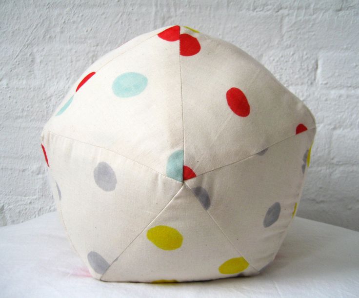 Best 25+ Traditional pillows ideas on Pinterest Traditional decorative pillows, Giant floor ...