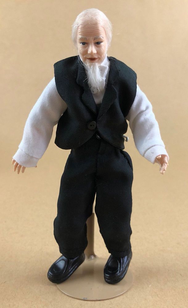 PORCELAIN GRANDPA DOLL DOLL HOUSE MINIATURE