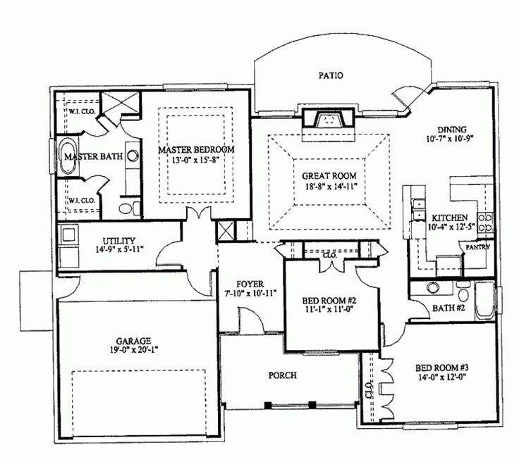 654269 4 Bedroom 3 5 Bath Traditional House Plan With Two 2 Master Suites House Plans Floor P Bedroom Floor Plans Guest House Plans 5 Bedroom House Plans