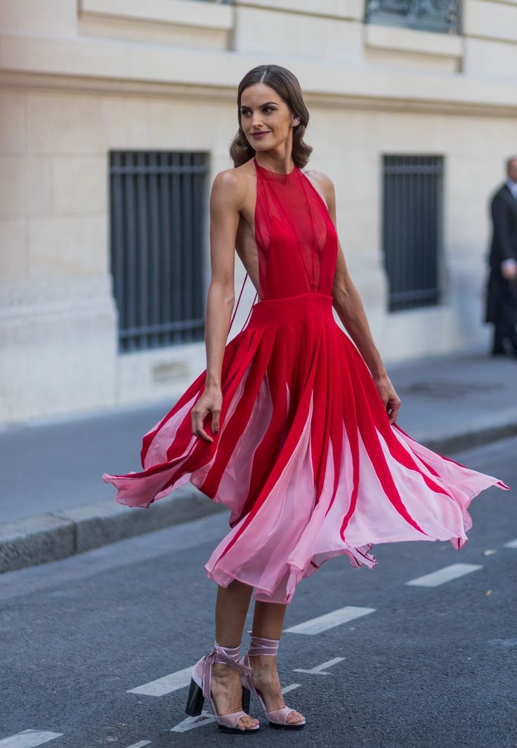 en tu próxima boda vestirás de rojo | Fashion, outfits, Red outfit