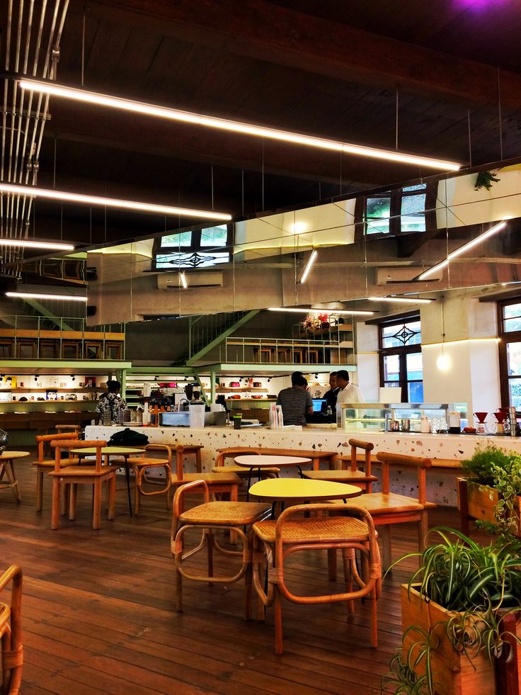 Filosofi Kopi, Kota Lama Semarang Semarang