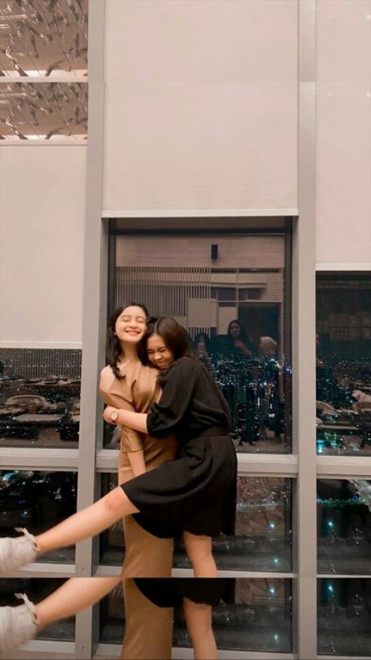 Pin oleh har di rp fotbar Foto teman, Gambar teman, Orang jpg (540x960)