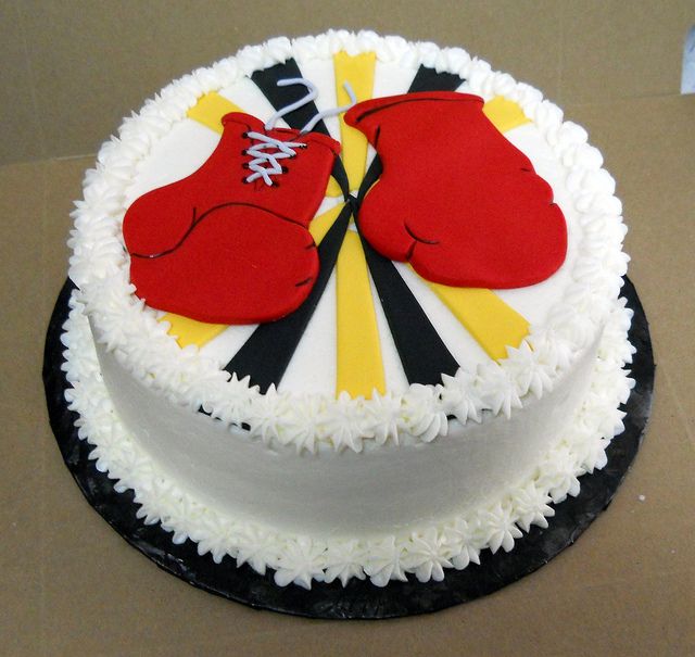 Boxing Birthday Cake Images Boxing Birthday Cake Images