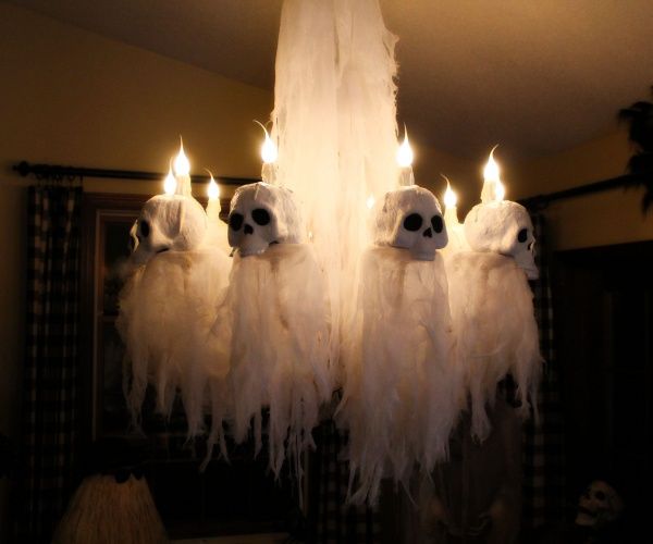 halloween chandelier makeover by halloween forum member hilda