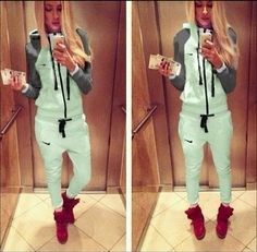 lady nike sweat suits