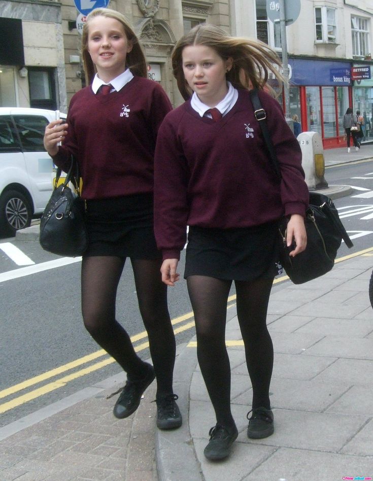 Natural girlfriend teenager schoolgirl