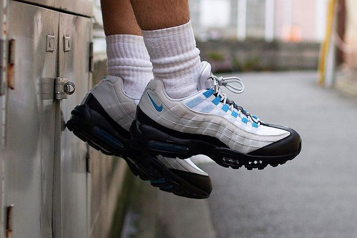 Nike Air Max 95 推出全新「Laser Blue」配色 | Nike air max, Nike ... Nike Air Max 95 推出全新「Laser Blue」配色 | Nike air max, Nike ...