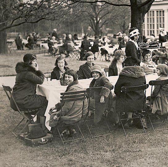 Researching ancestors from England, Scotland, Wales or Ireland? Here's a list of free genealogy sites for the UK and Ireland where you can find everything