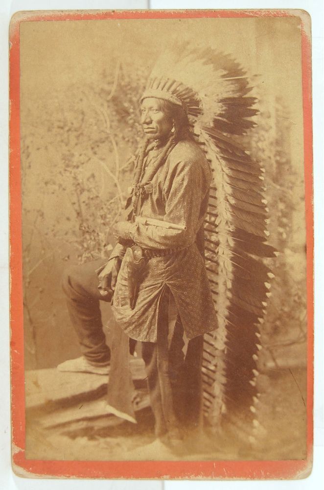 1880s NATIVE AMERICAN ARAPAHO INDIAN CABINET CARD PHOTO OF CHIEF BUFFALO WALLOW