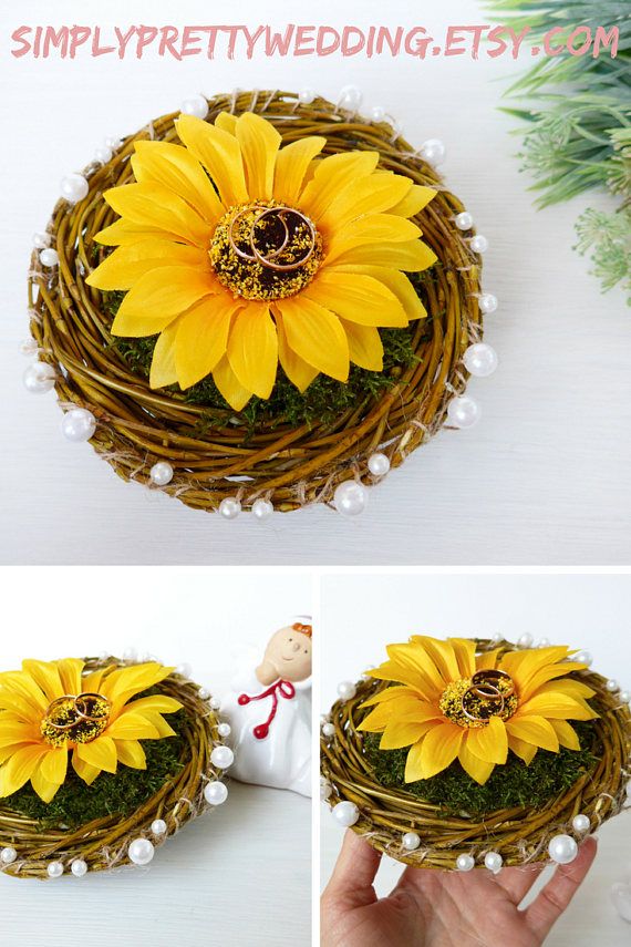 Cet Article N Est Pas Disponible Ring Holder Wedding White Wedding Ring Ring Pillow Wedding