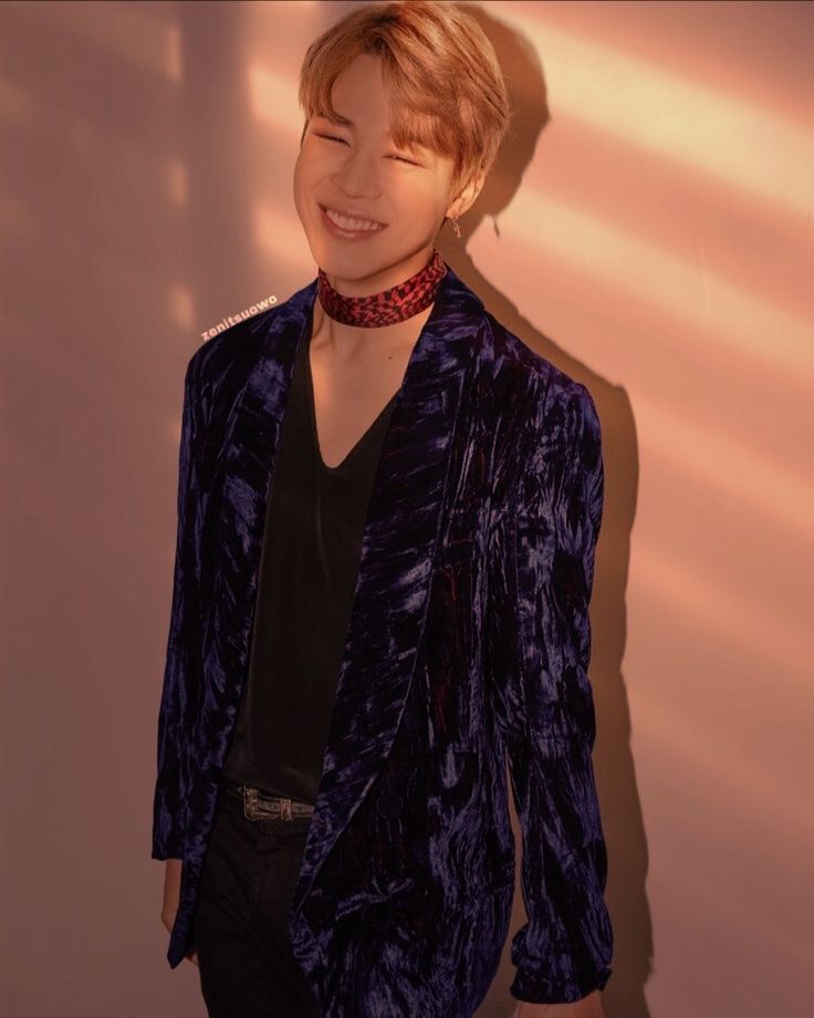Pin by zenitsuowo on Wallpaper (BTS) | Jimin, Aesthetic wallpapers