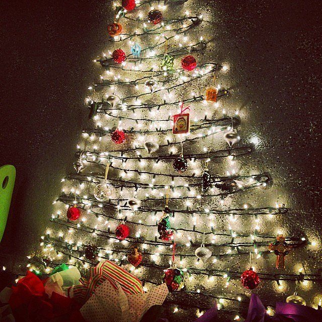 DIY Christmas Trees Perfect For Small Spaces Christmas + New DIY Christmas Trees Perfect For Small Spaces | Christmas + New Year's Ideas | Diy christmas tree, Christmas, Christmas diy - DIY Christmas Trees Perfect For Small Spaces Christmas + New